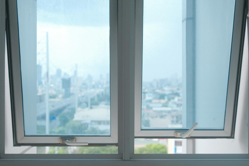 Columbia Awning Windows